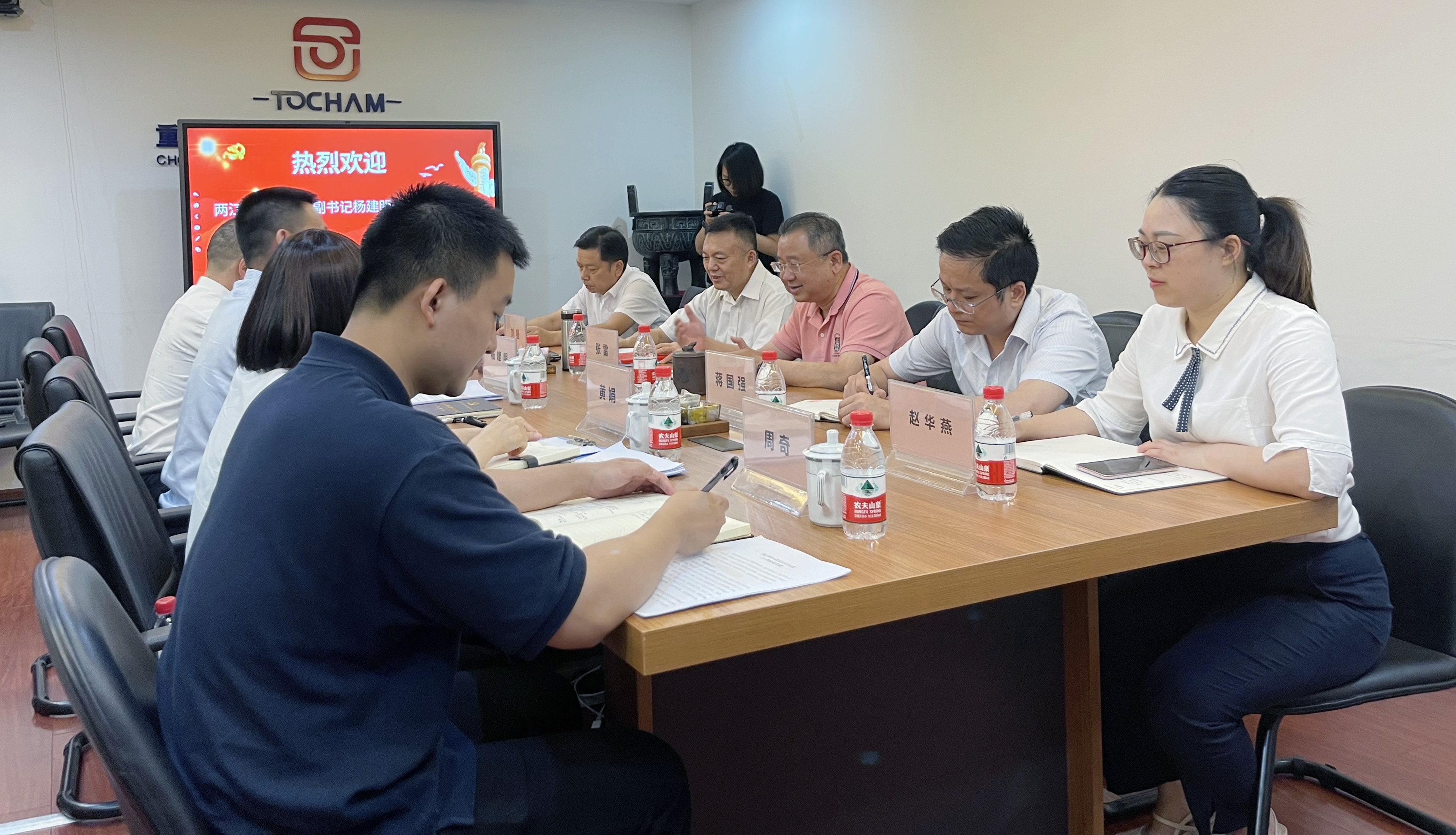 香港六台盒宝典资料大全